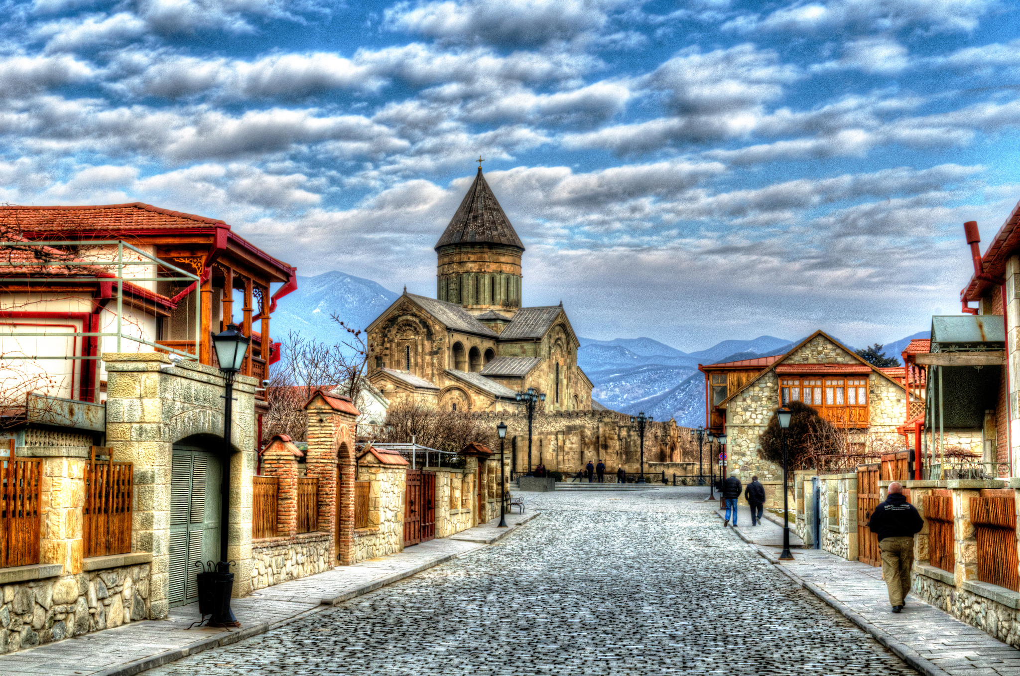 old_town_in_winter-_mtskheta_georgia